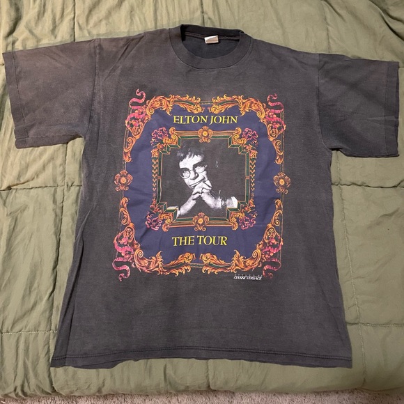 Other - Vintage Elton John 1992-1993 Tour shirt